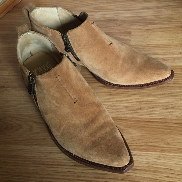 *SOLD* Frye Suede Sacha Moto Booties Tan Sz 10 B - Picture 8 of 13